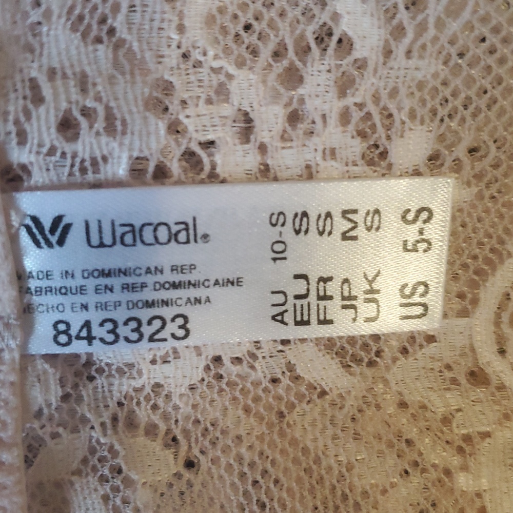 WACOAL CENTER STAGE LACE BIKINI  , NWOT , 843323 - Picture 7 of 7